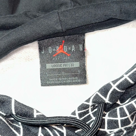 Two Jordan Hoodie with Spider-Like Graphics - Picture 6 of 14